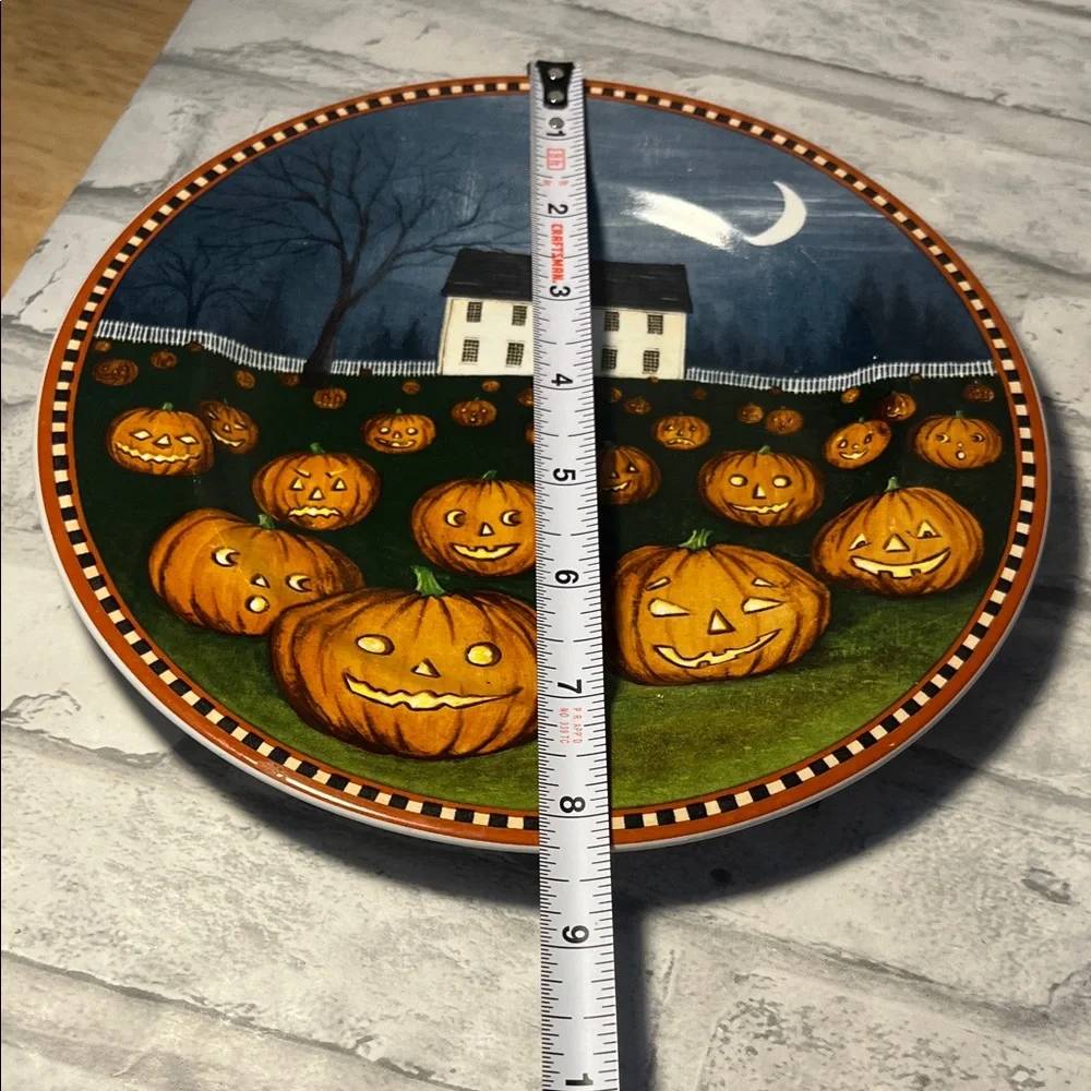 David Carter Brown pumpkin Hollow set of 2 Pumpkin Plates Halloween black cat
